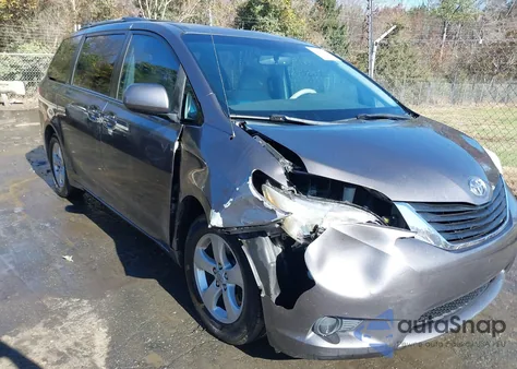 2011 Toyota Sienna Le V6 from USA, damaged, VIN 5TDKK3DCXBS035282